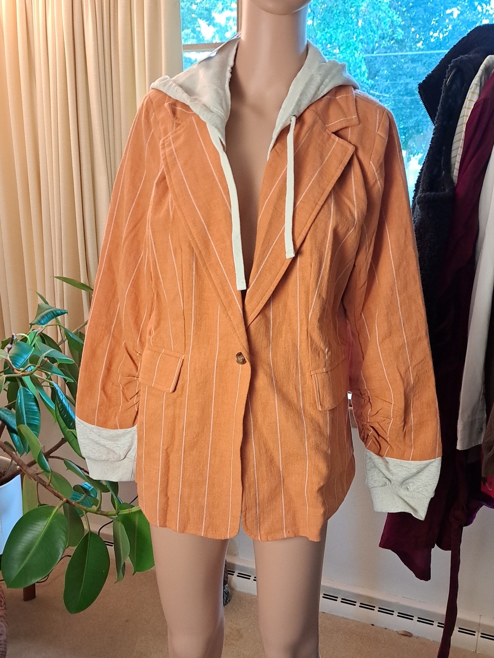 Fate Orange Pinstripe Hooded Blazer Ptp 19"
